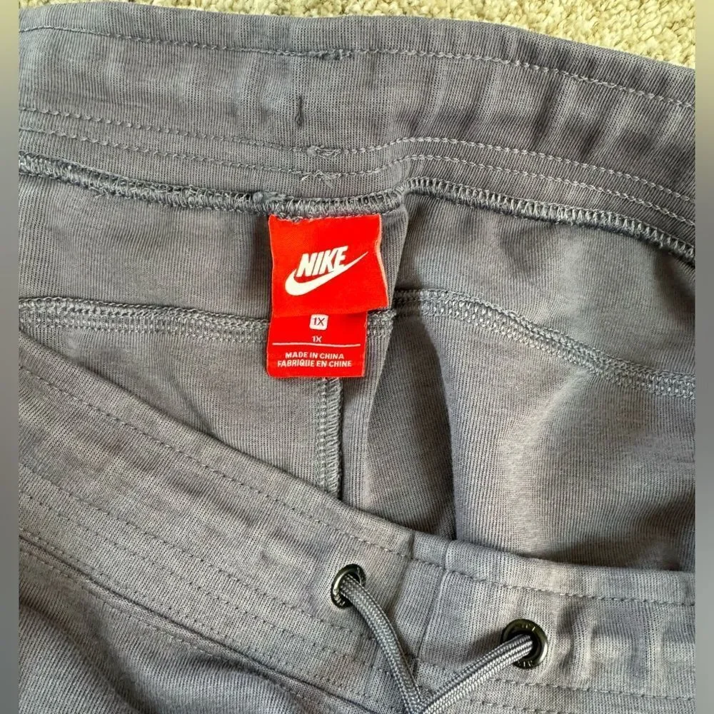 Men’s Nike Tech Jogger Sweatpants | 1X | Light Carbon